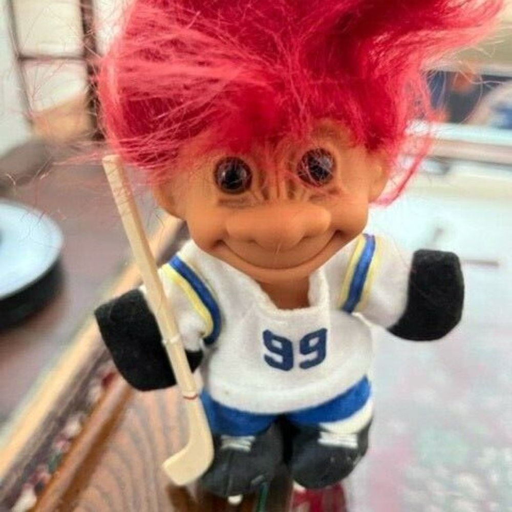 Troll Wayne Gretzky #99 Red Hair